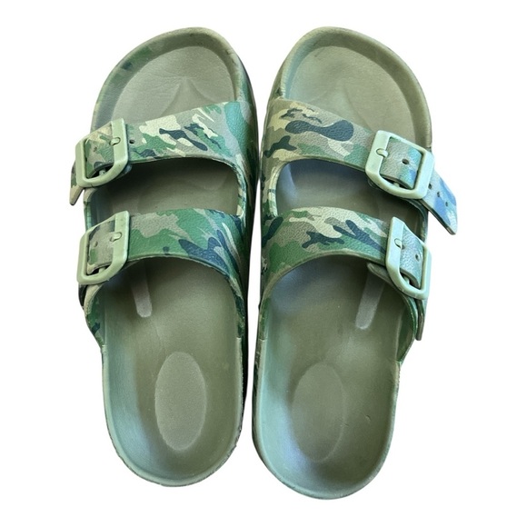 Kids Camouflage Double Buckle Sandals - Picture 1 of 9